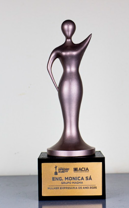 Troféu Empresário do Ano bronze premiação corporativa
